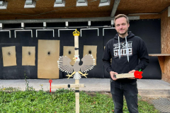 e53d25e7-b6c5-41b3-8389-c36d7b172bfa